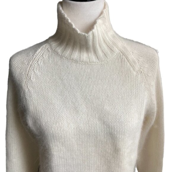 SARAH SPENCER Neutral Angora Lambswool Blend Fuzzy Knit Sweater US M - Picture 3 of 7
